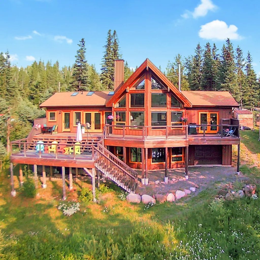 100 Mile House Real Estate: Your Guide To The Market